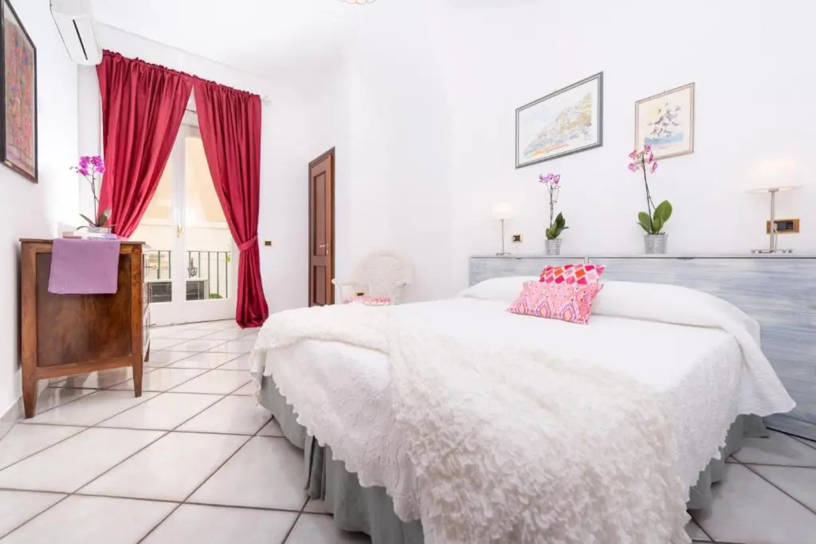 Vicaria by Amalfivacation