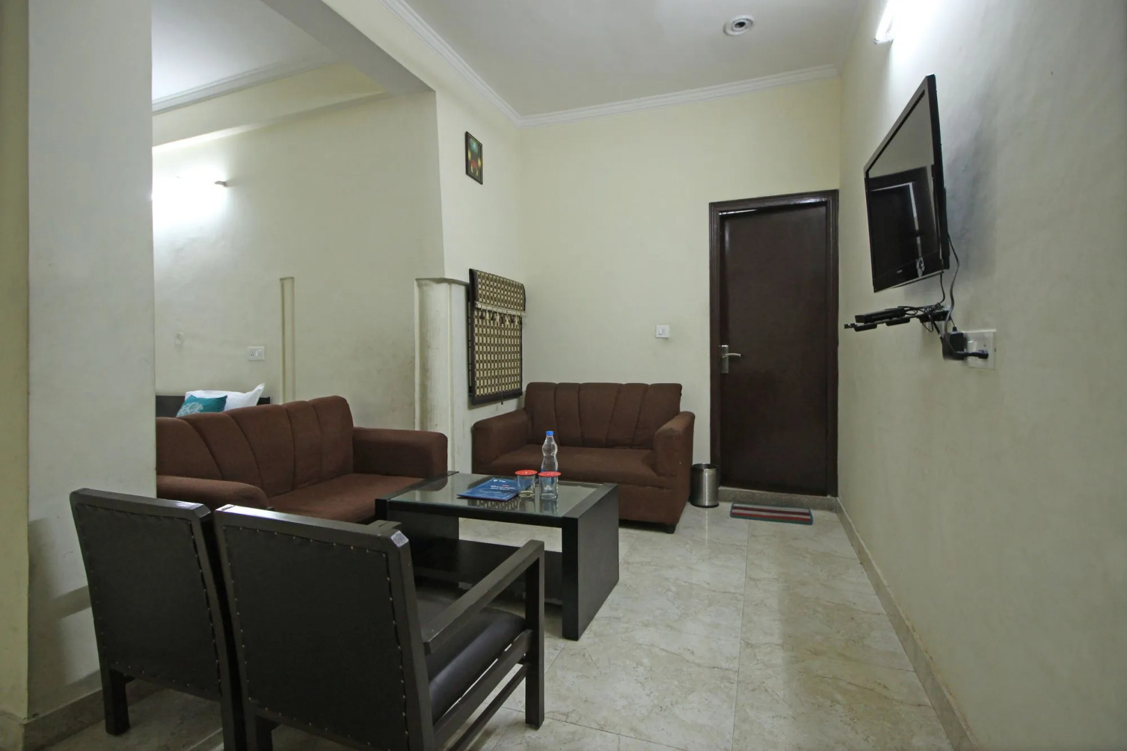 OYO 4464 near Chakrata Road