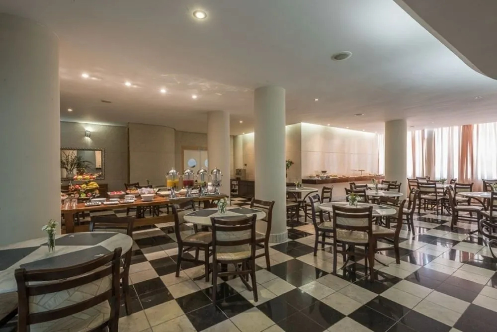 Suntory Business Hotel