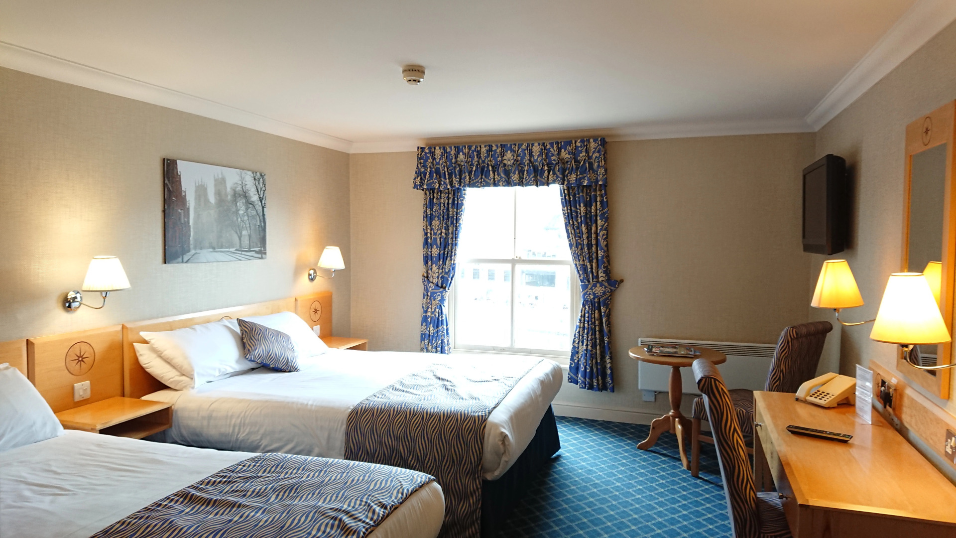 The Queens Hotel & Victoria Cloisters