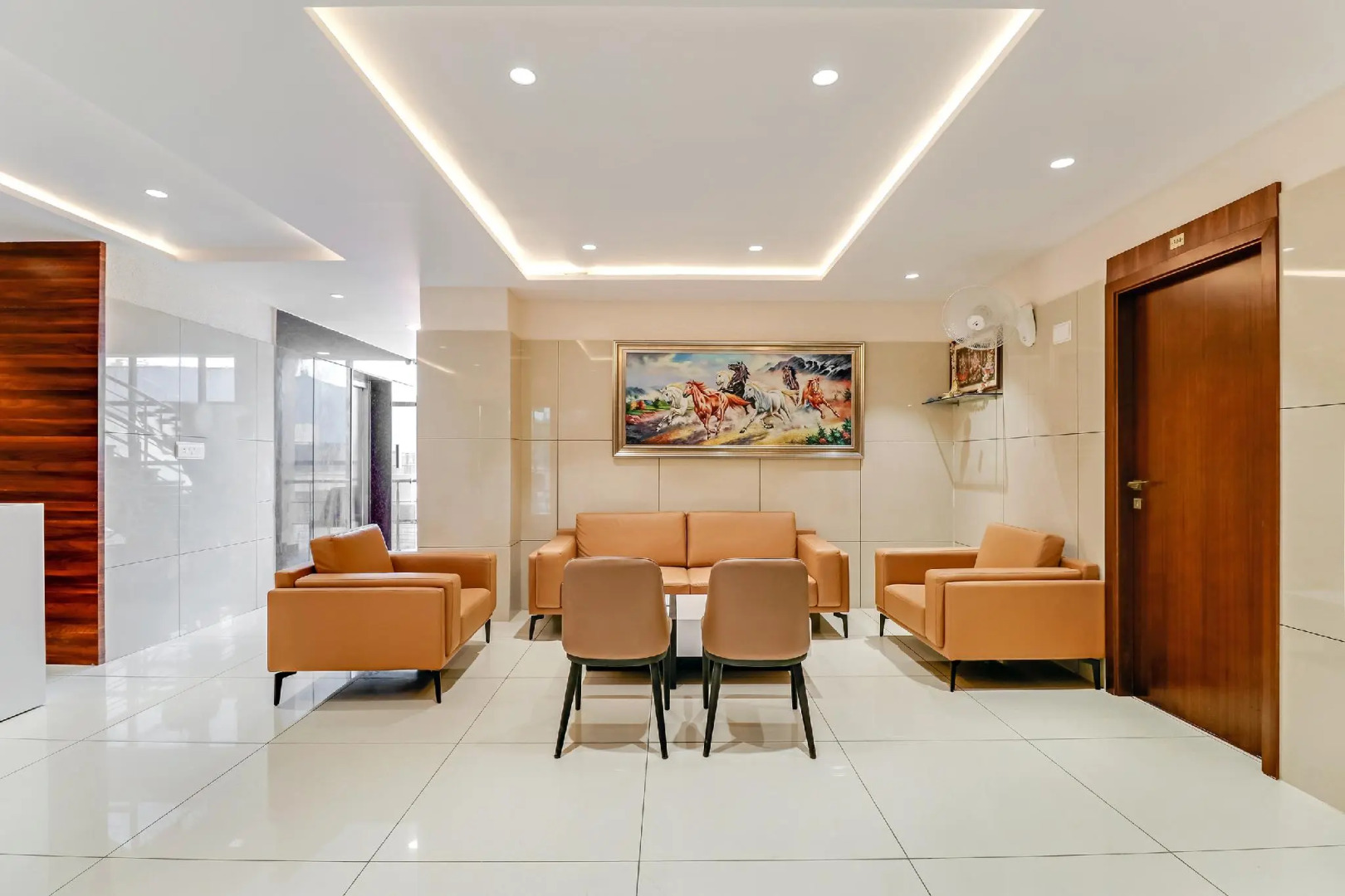 Sri Vinayaka Lodge by OYO Rooms