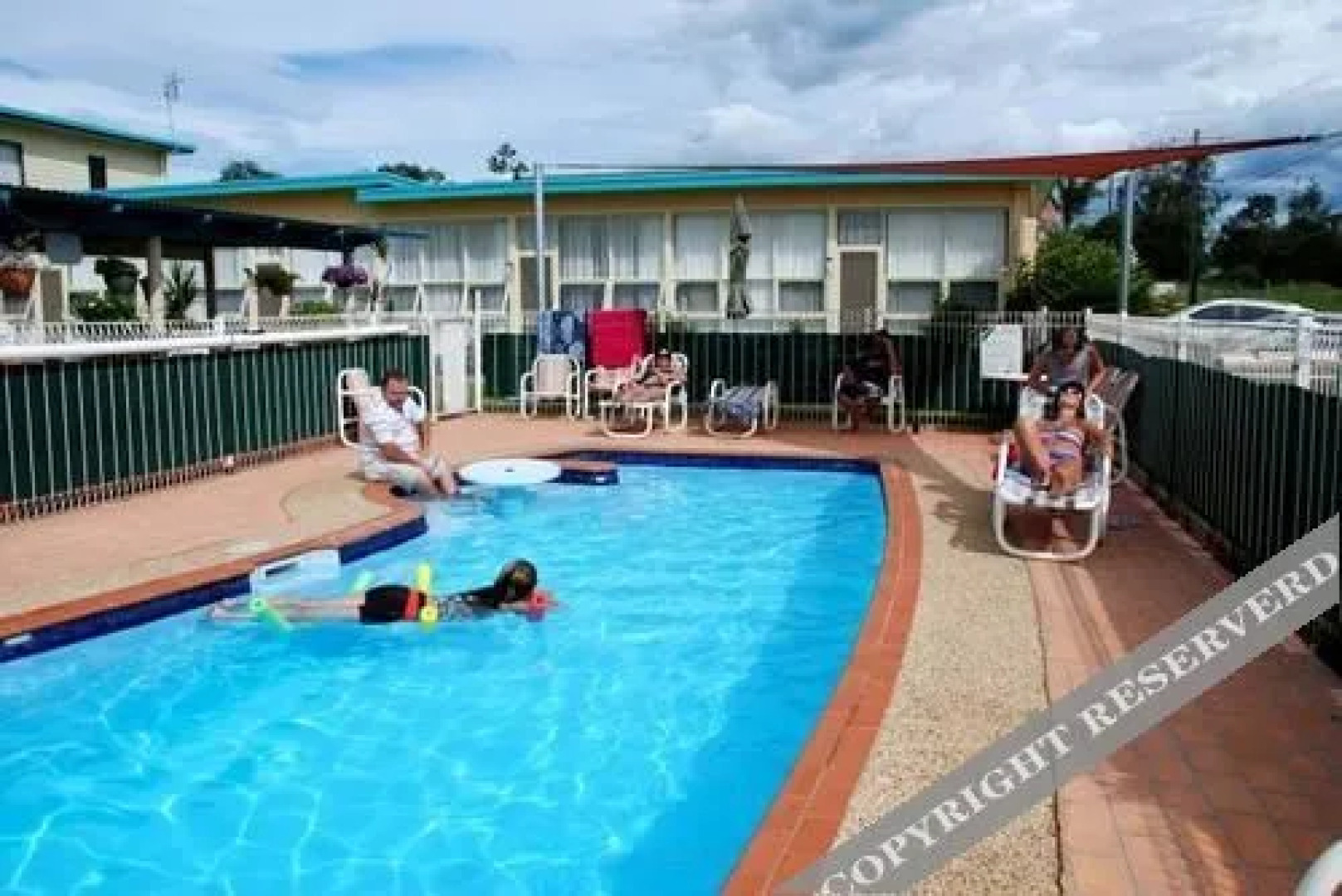 Mermaid Holiday Flats