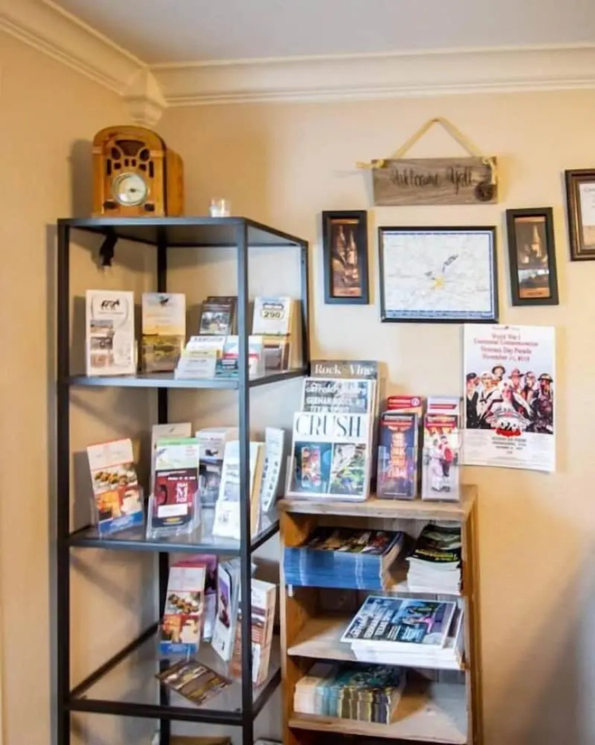 Country Inn & Cottages