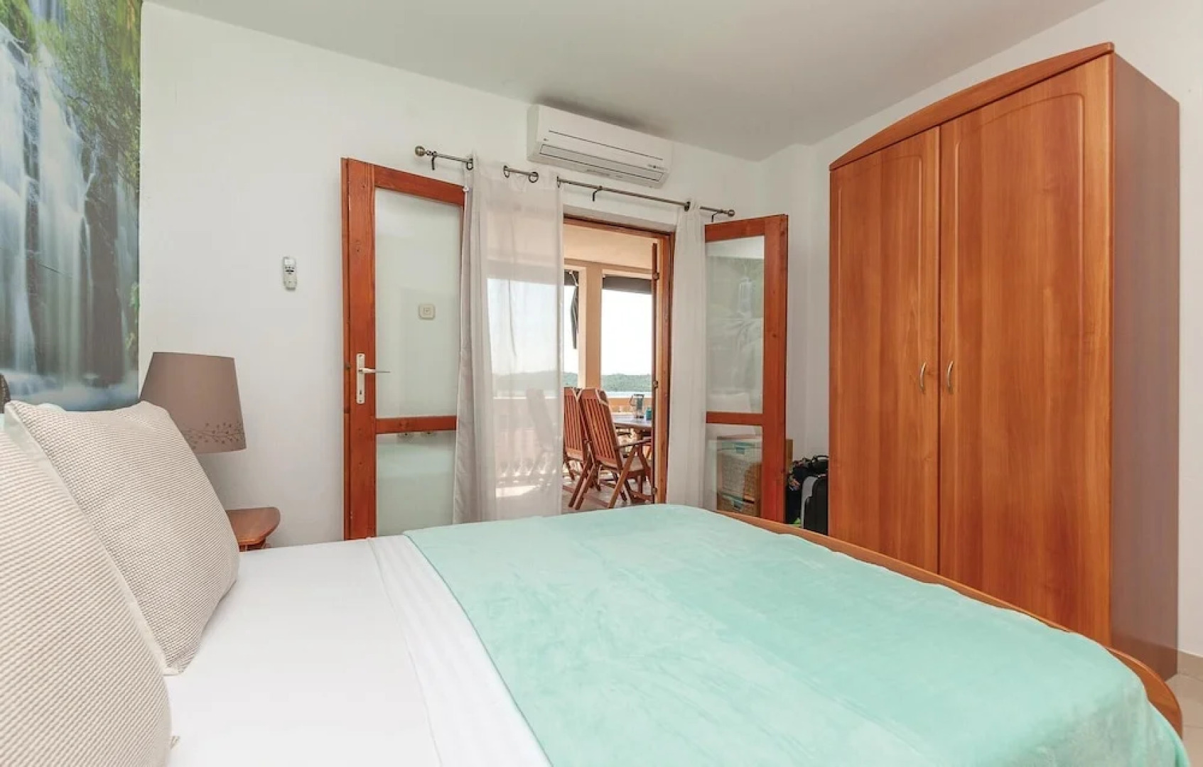 Beautiful Home in Pirovac With Wifi and 2 Bedrooms