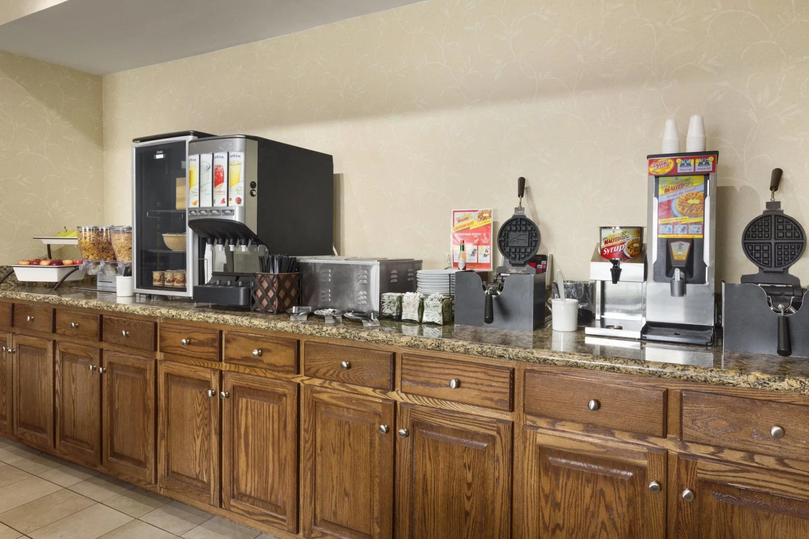 Radiant Inn & Suites