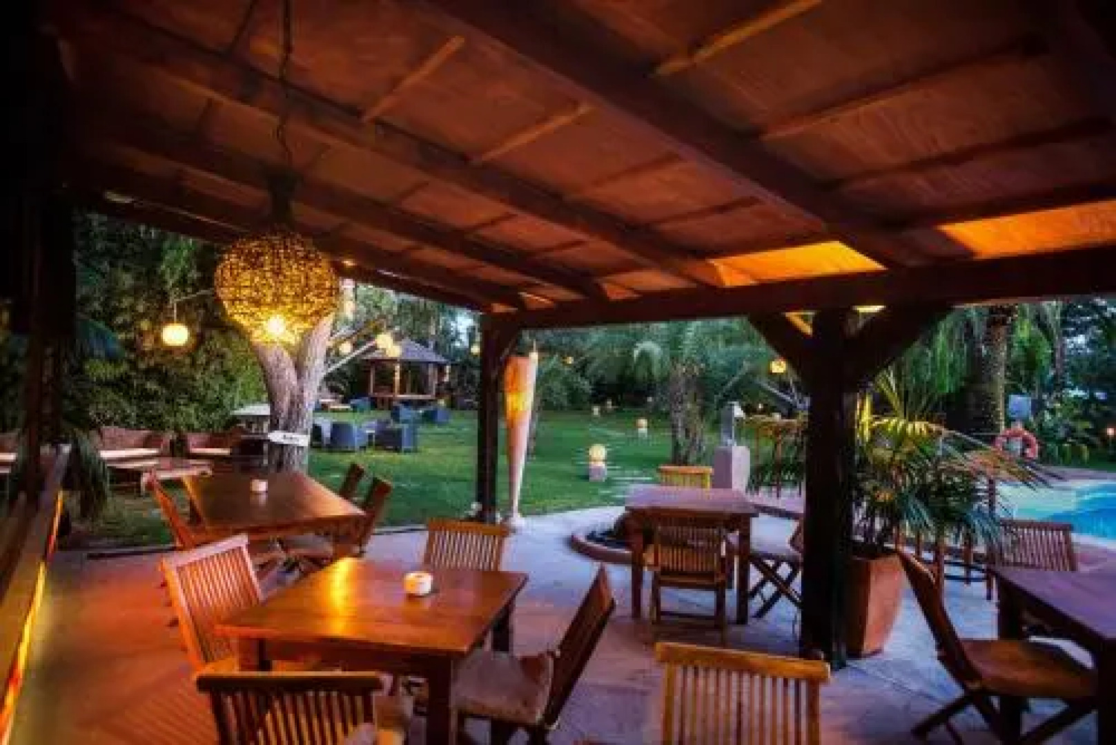 Chillout Hotel Tres Mares