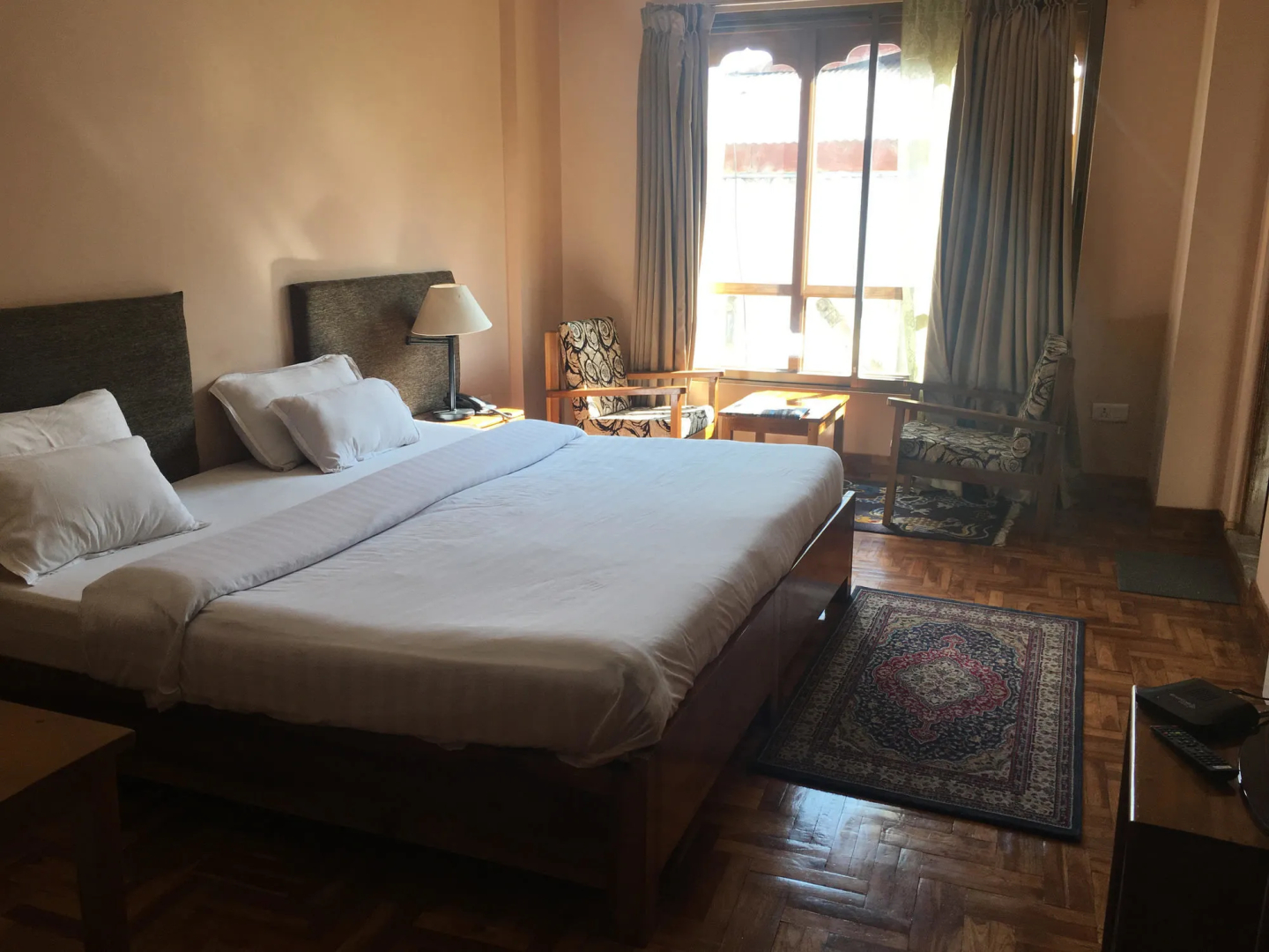 Khamsum Inn