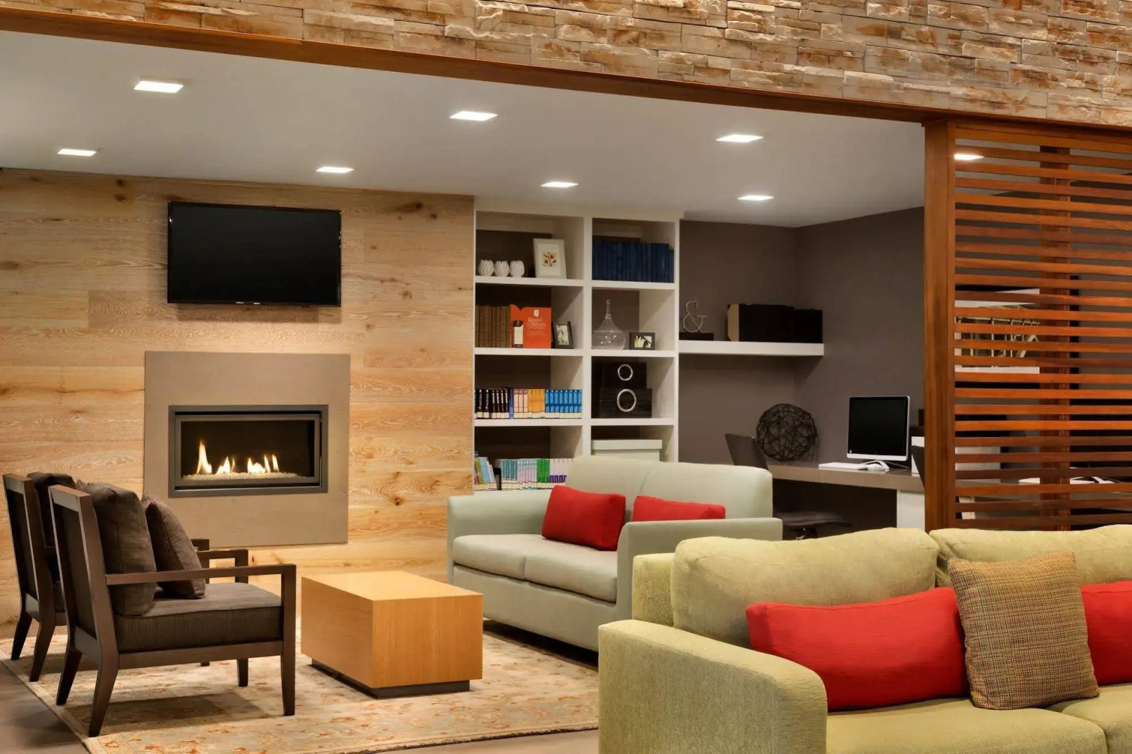 Country Inn & Suites by Radisson, Seattle-Tacoma International Airport, WA