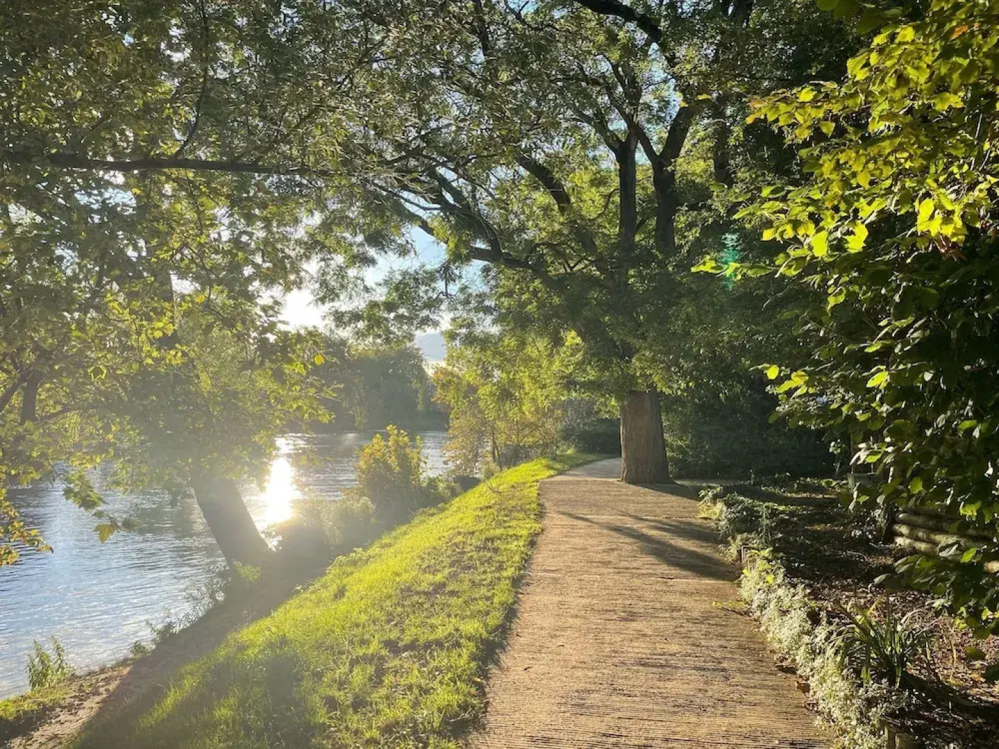 Paris-Disney 2 chambres confort & jardin