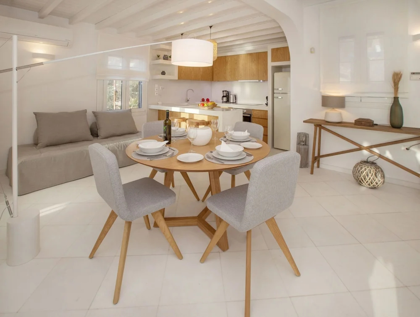 Mykonian house in Elia beach by GHH