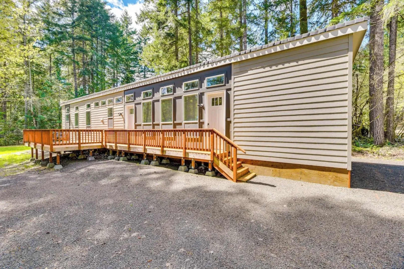 Hoodsport Vacation Rental w/ Private Lake Access!