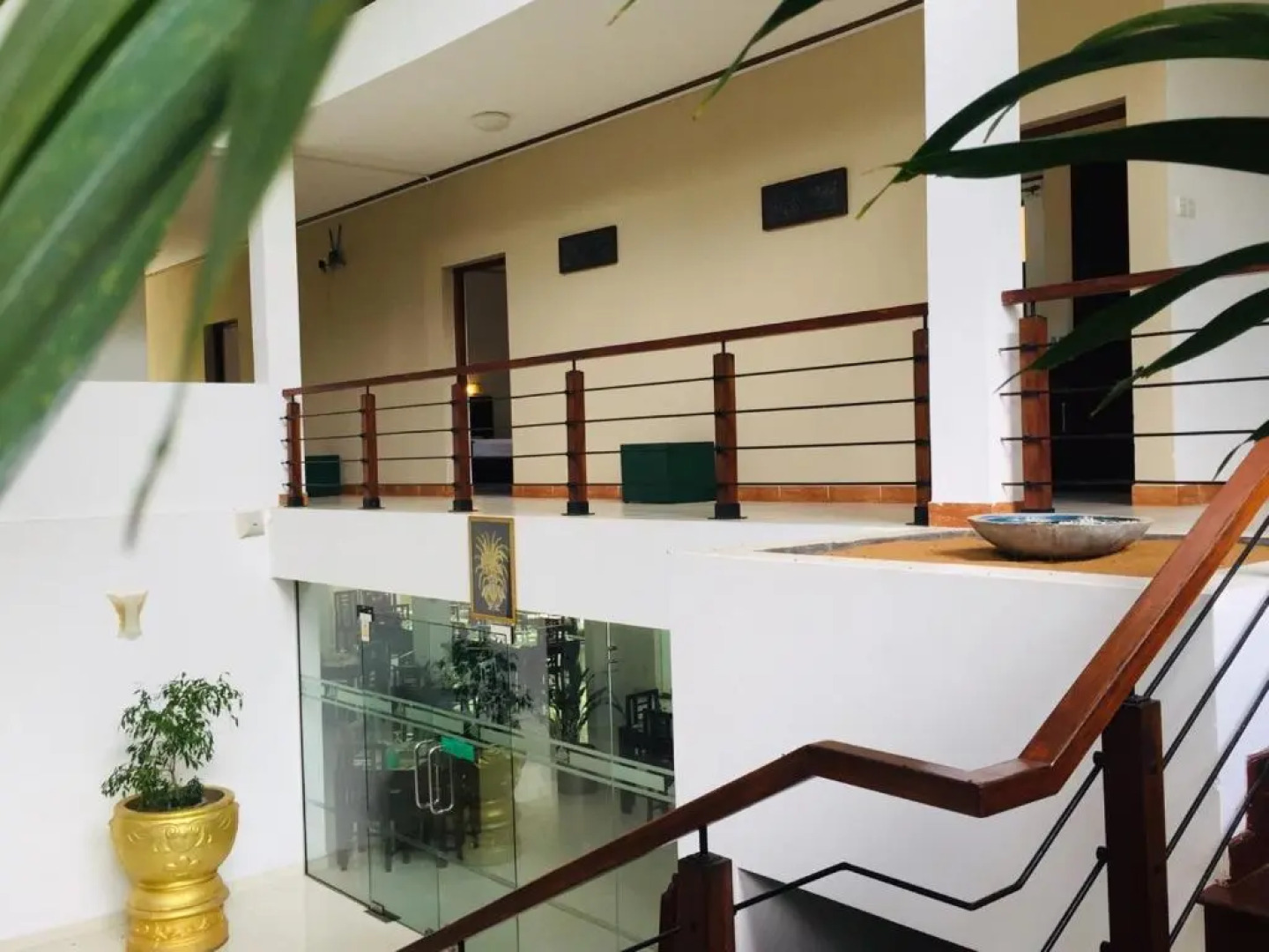 Lavendish Okrin Hotel