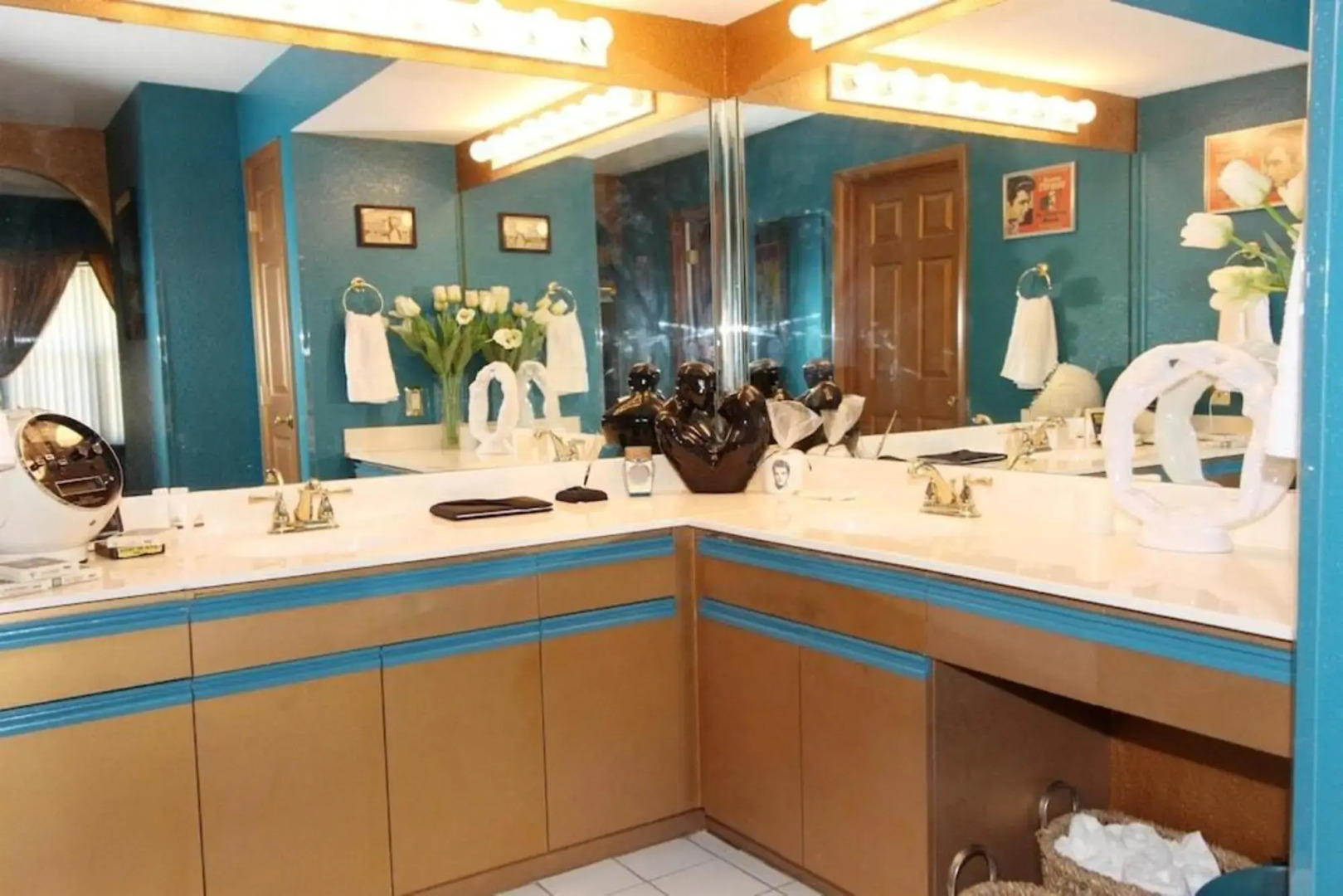 King Condo at Holiday Hills