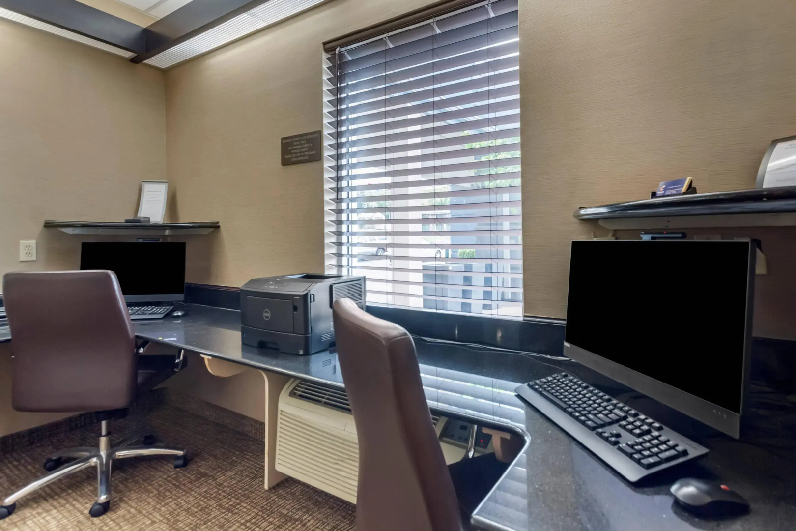 Comfort Suites At Rivergate Mall