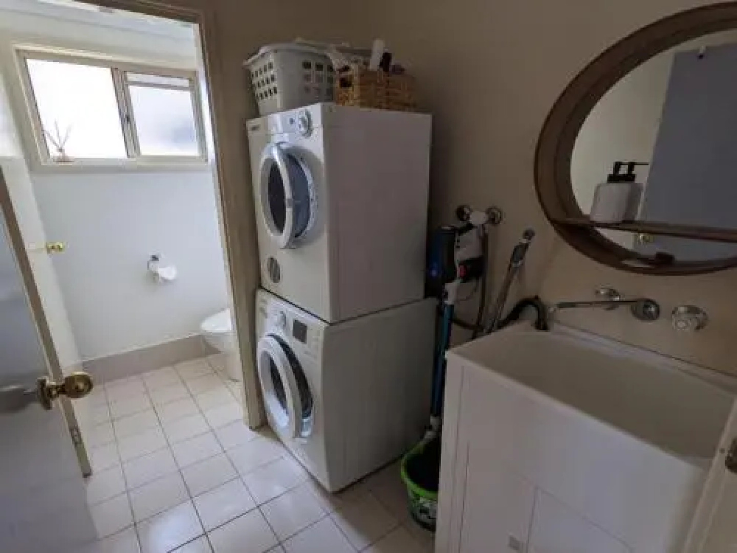 Sunset on Birubi' - pet friendly, air con, water views, WIFI and outdoor spa