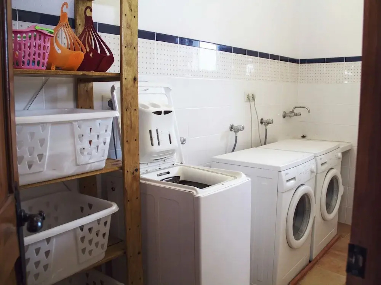 Heritage Cottage in Maians With Swimming Pool