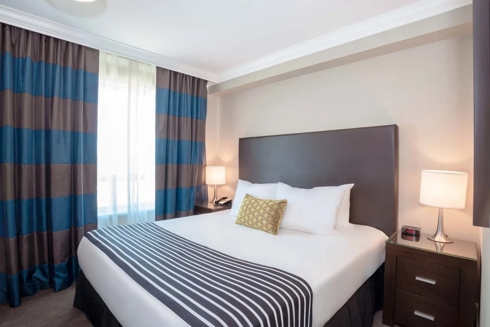 Sandman Hotel Oakville