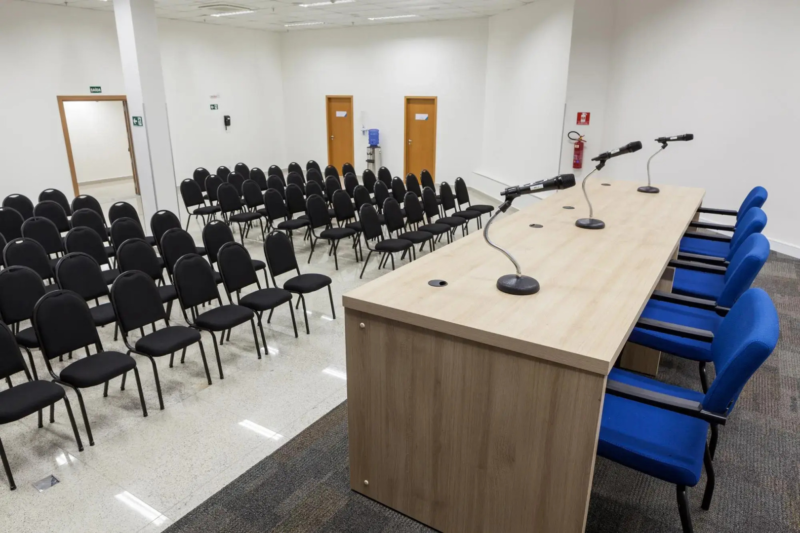 San Diego Express Barro Preto