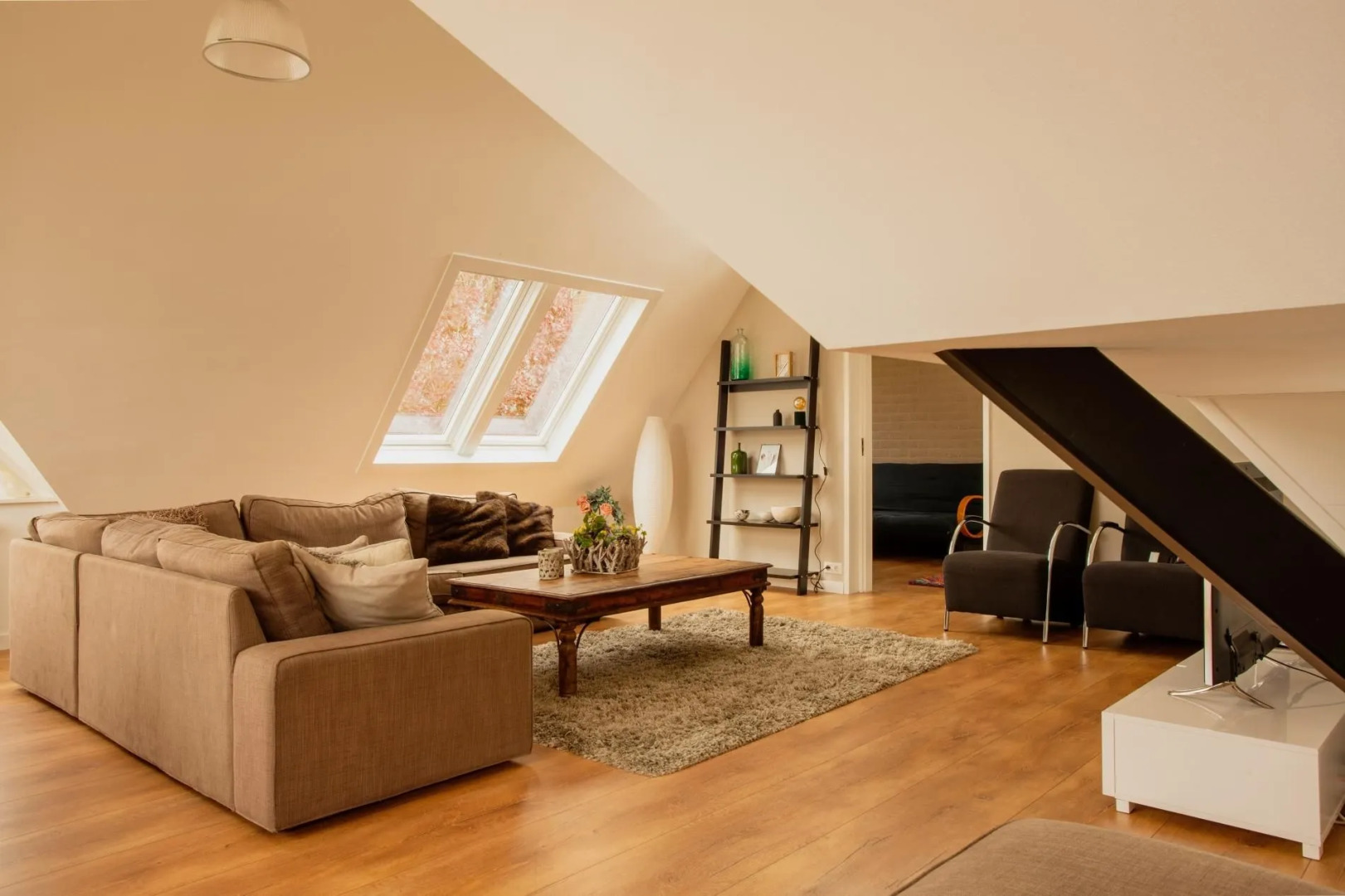 Family Villa Near the Ijsselmeer and Forrest