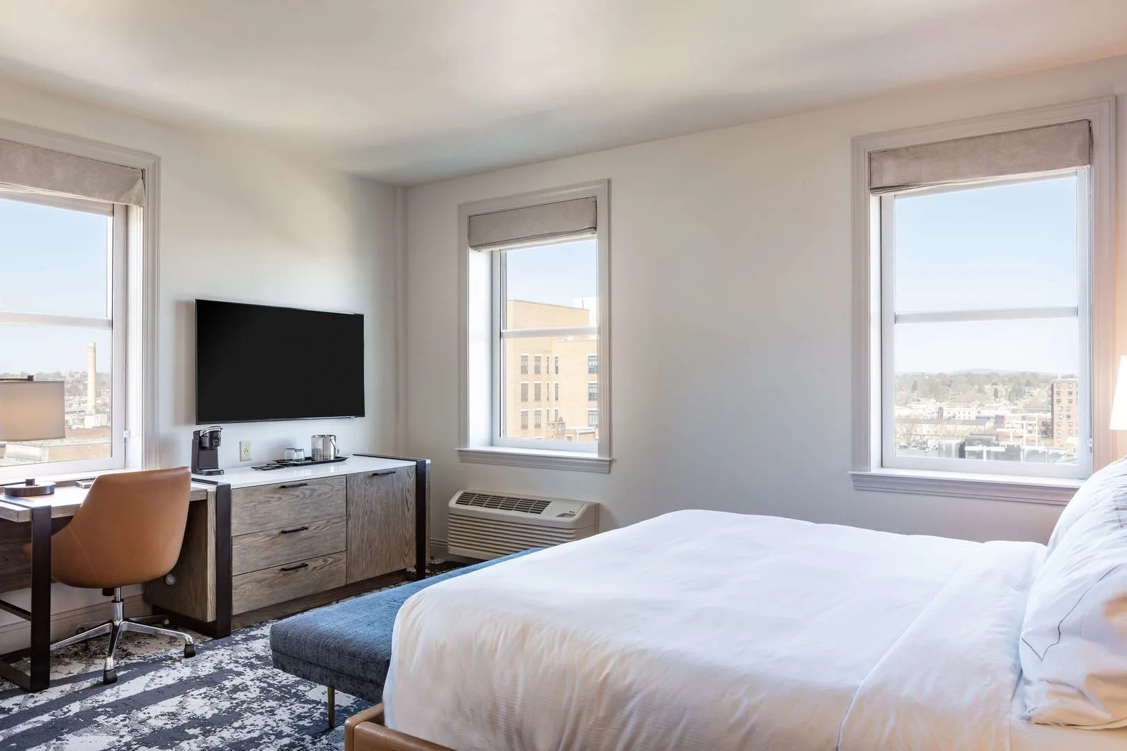 The Yorktowne Hotel, Tapestry Collection by Hilton