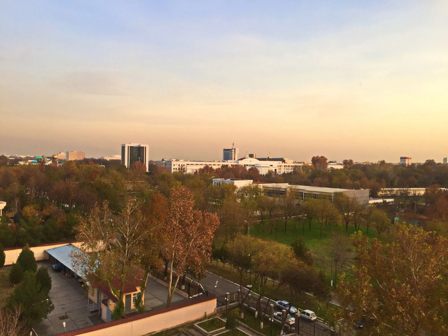 Шодлик Палас