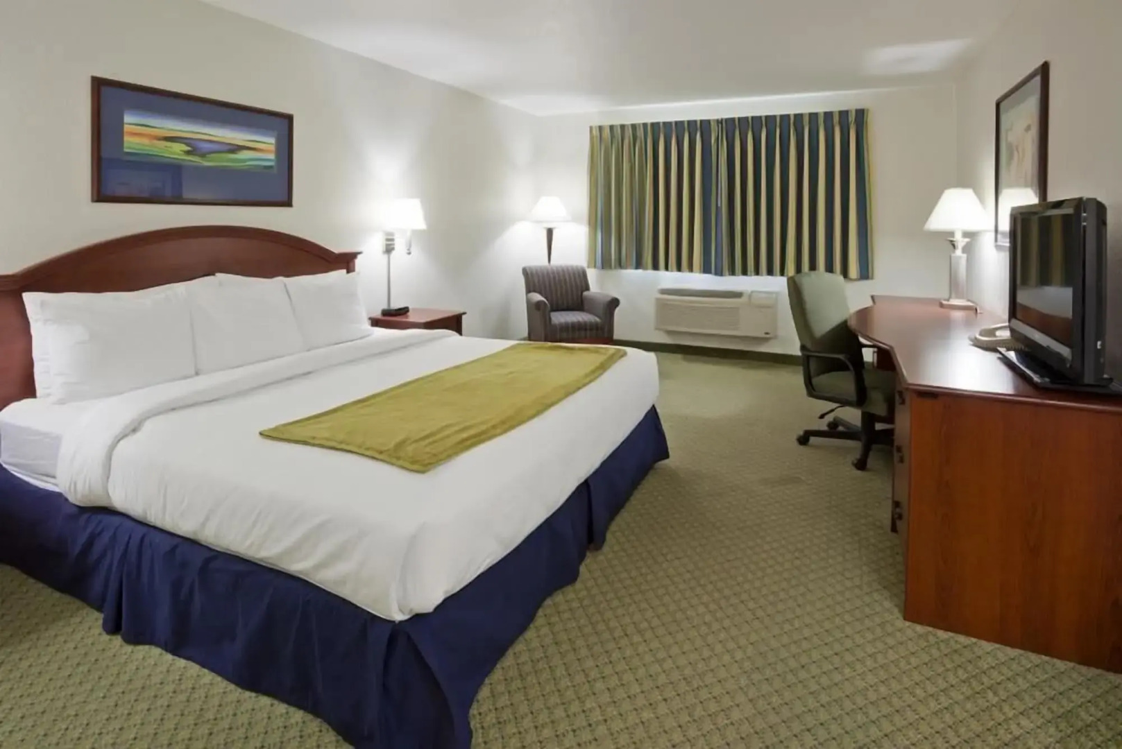 Crossings by GrandStay Inn & Suites