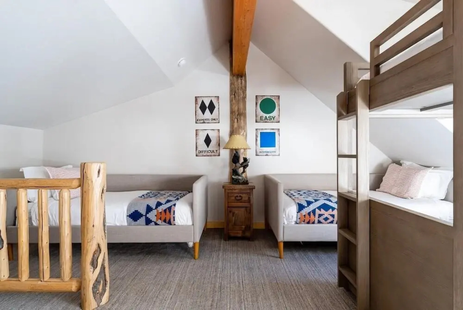 Moonlight Mountain Home 36