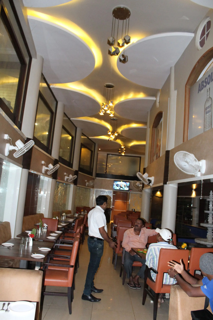 Hotel Pooja International