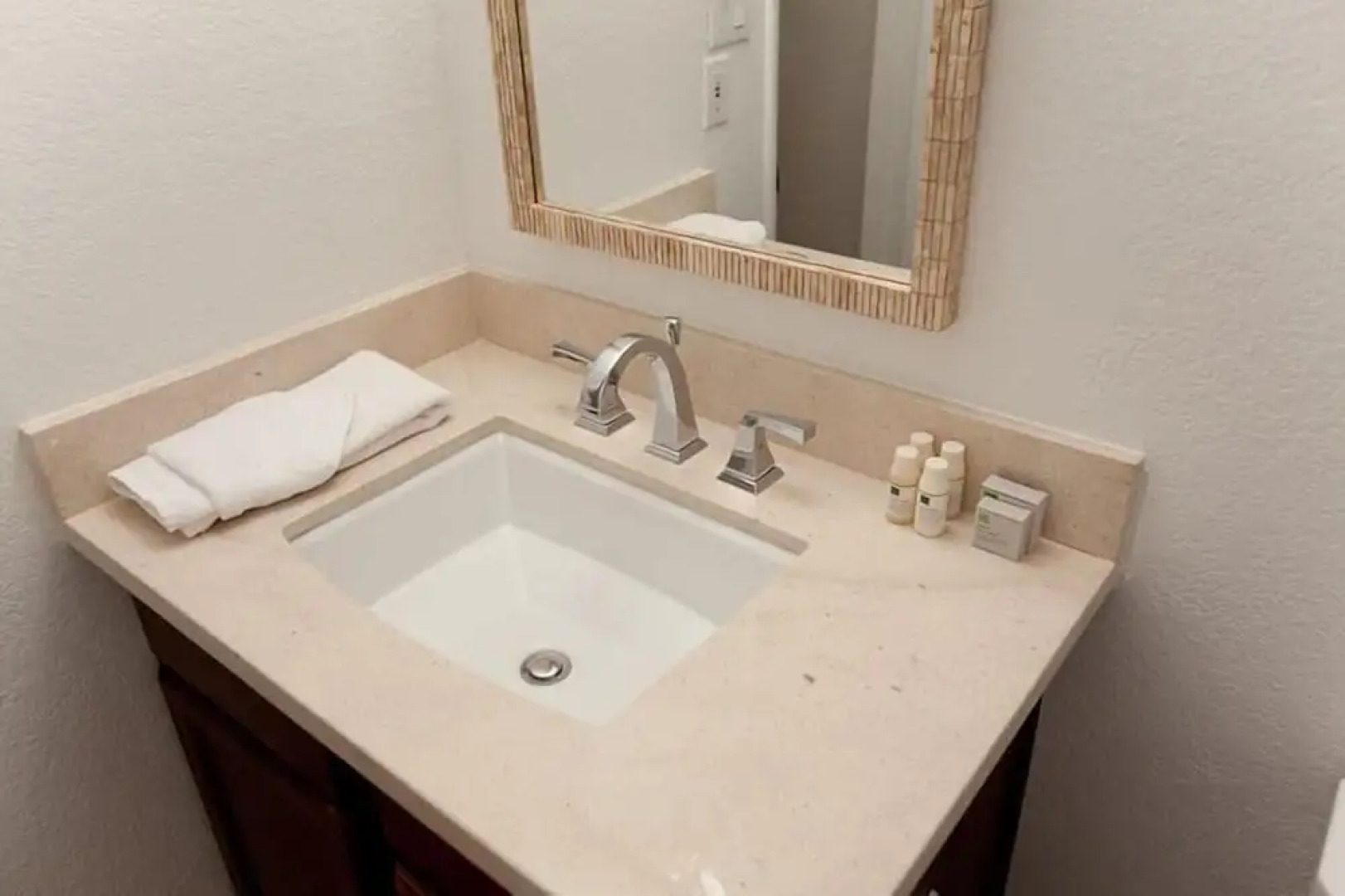 Admirals House By Signature Vacation Rentals