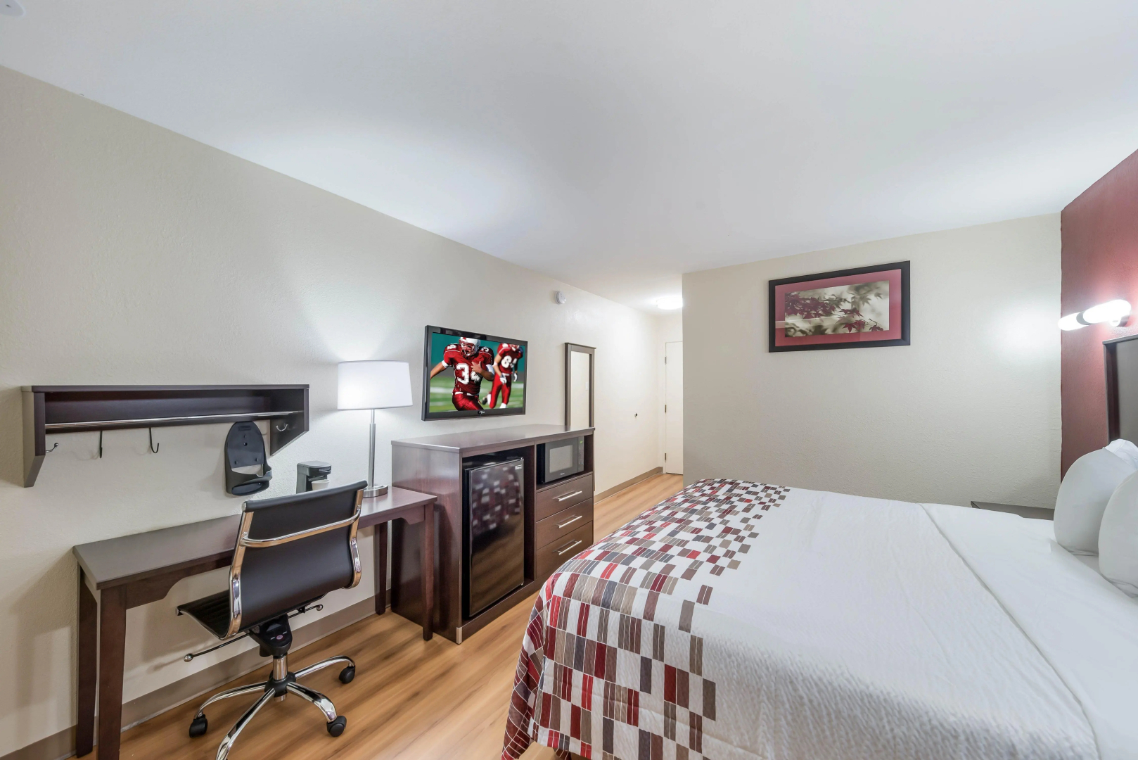 Red Roof Inn & Suites Denton