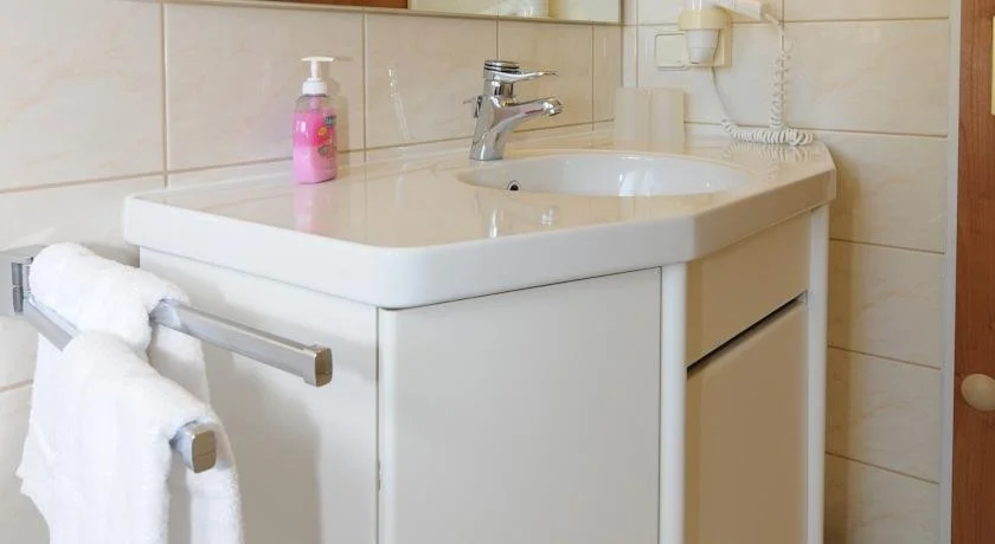 Alfa Apartment Hotel