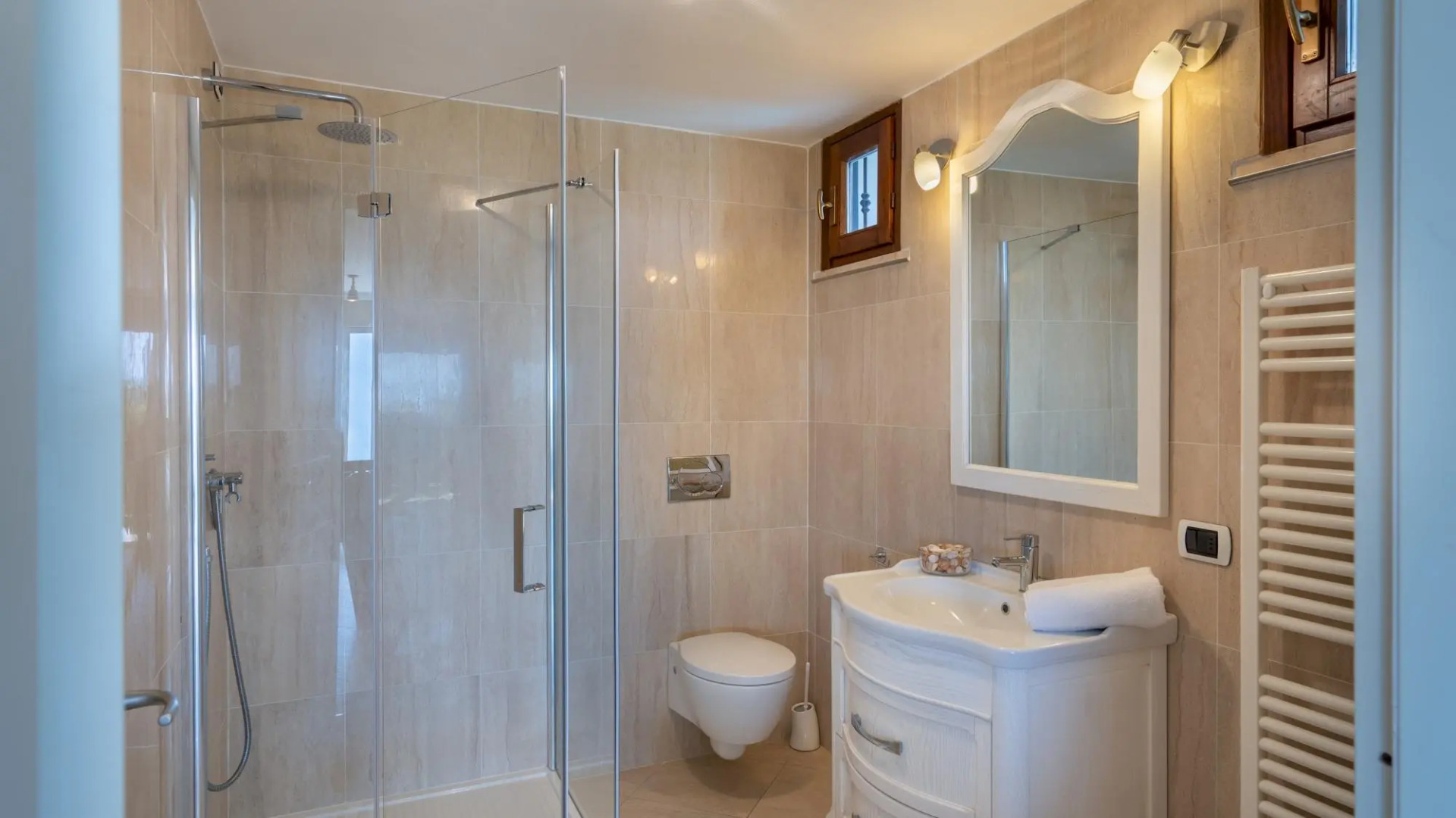 Lu-f035-deco422at - Villa Dolphin 10