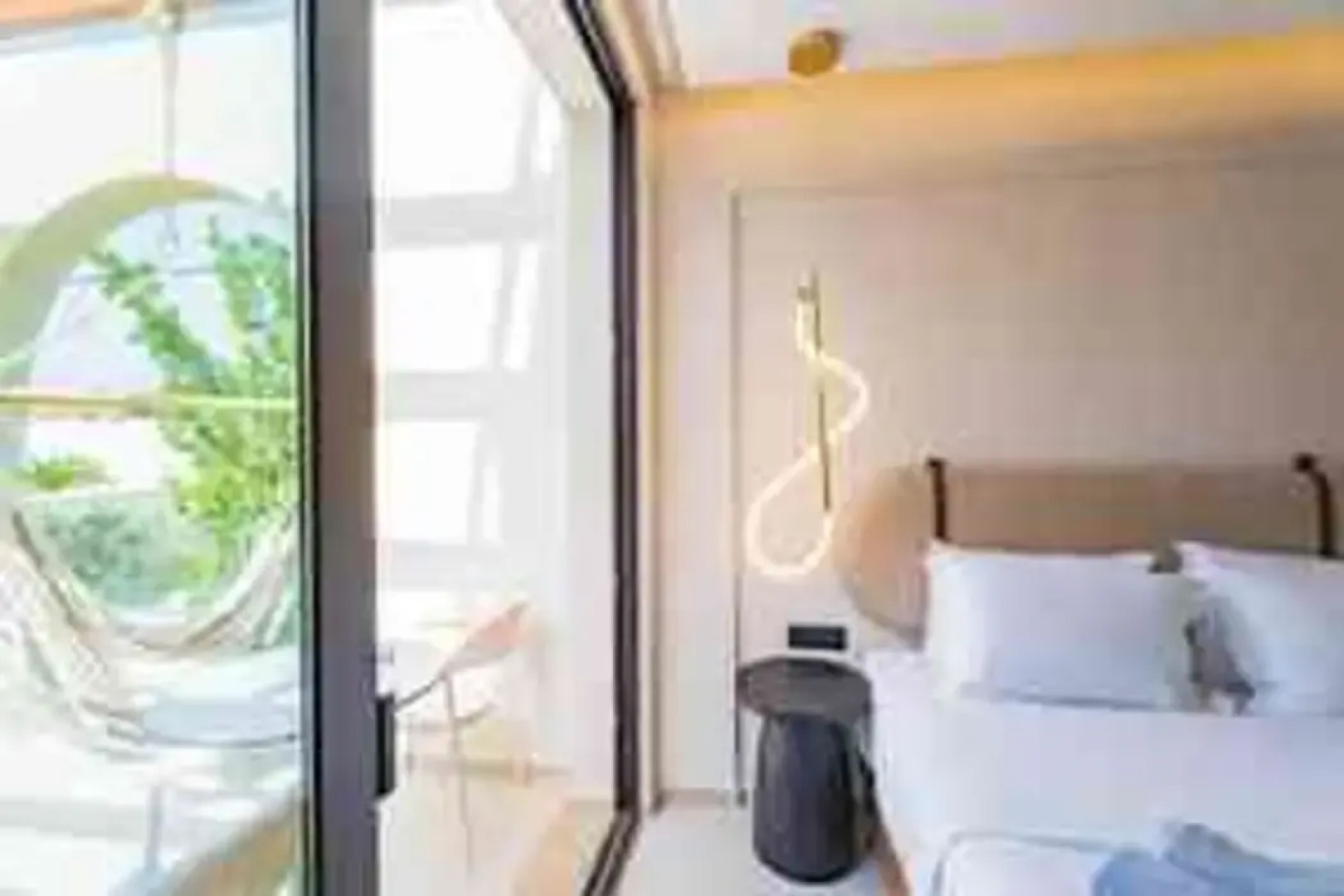 Vaya Suites by Omilos Hotels