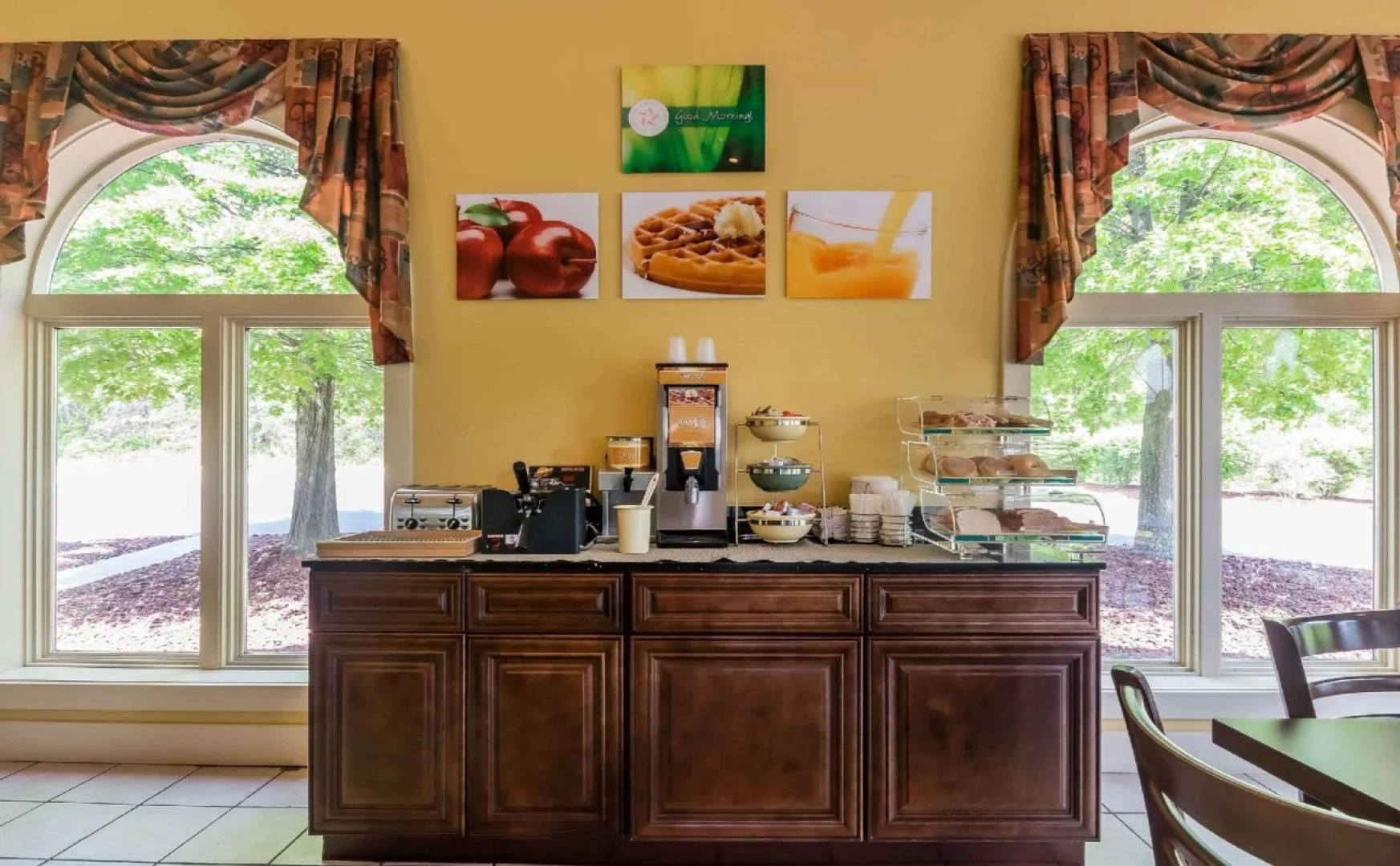 Quality Inn London North