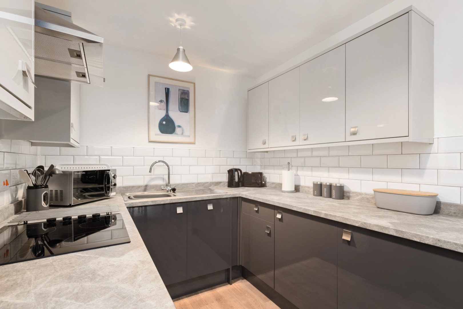 Coedrath Park 19 - Close to Beach, Parking, Balcony, Pet Friendly