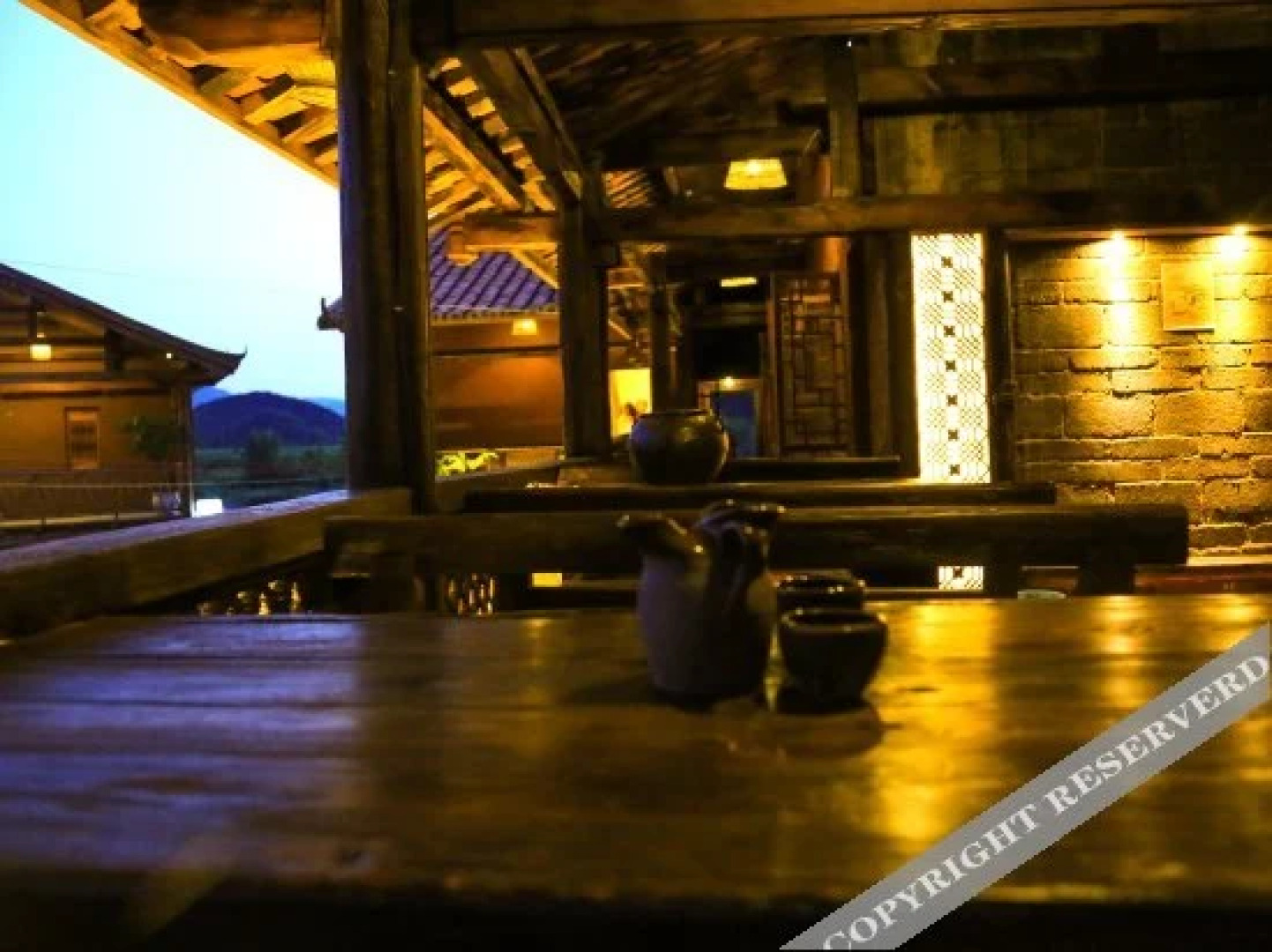 Rizha Baizha Lake View Inn