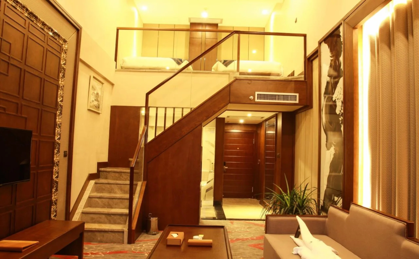 Riverside Luxury Hotel