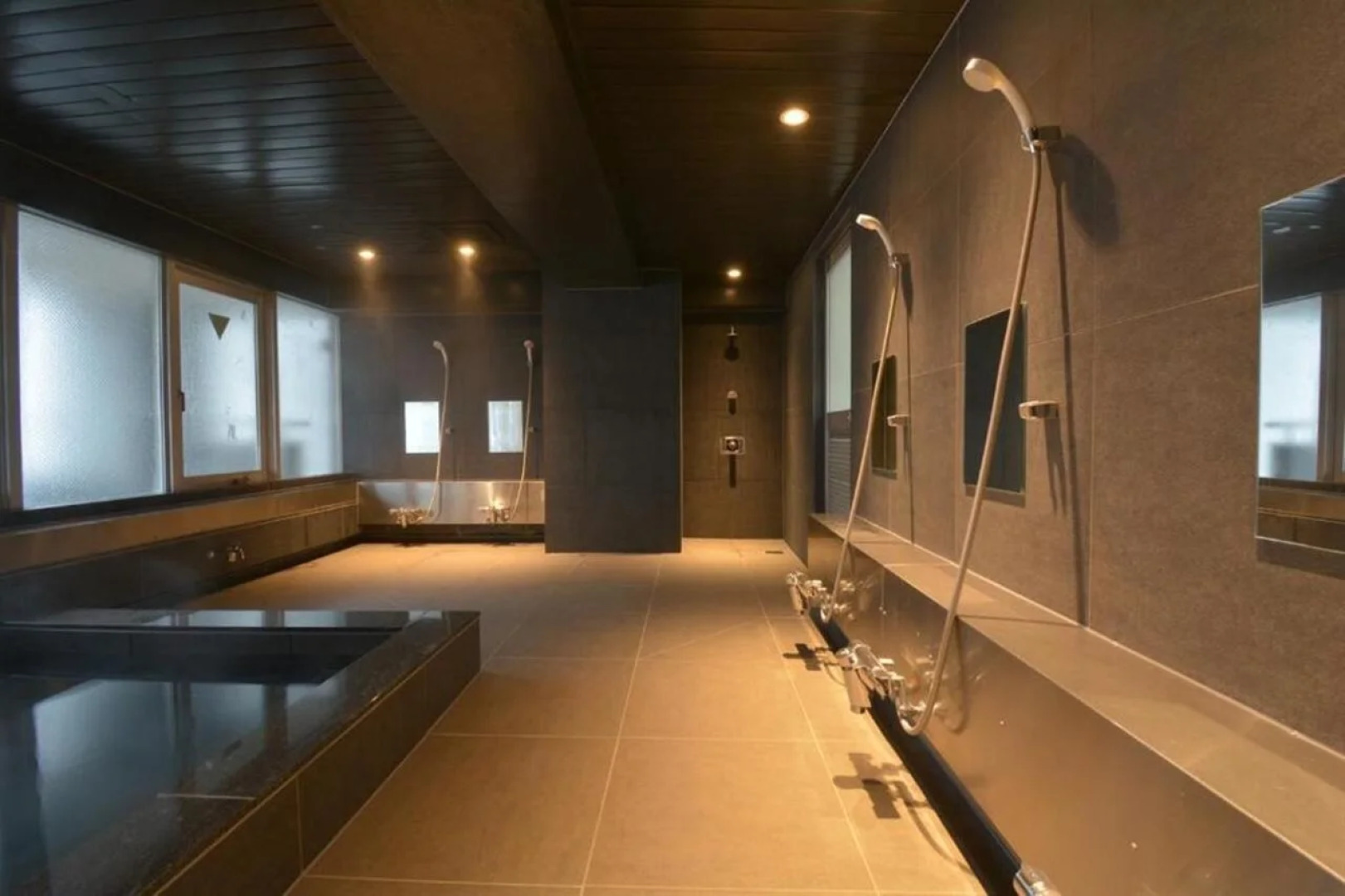 Отель Coco Stay Nishikawaguchi Ekimae