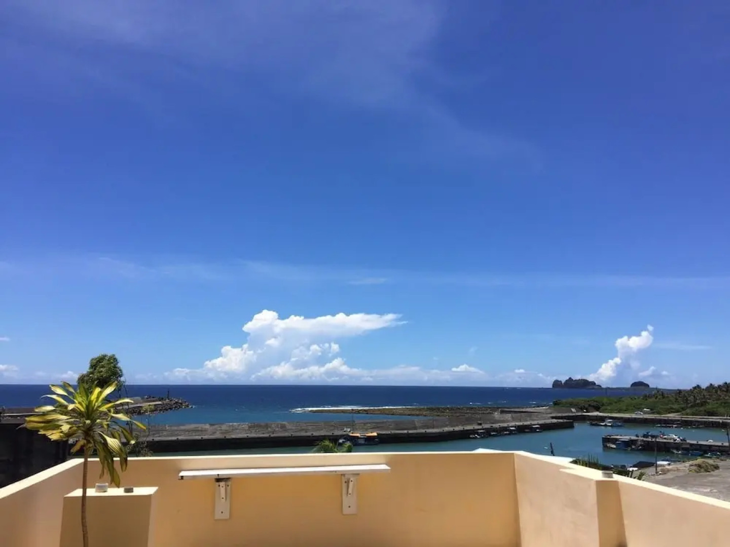 Sansendai Sea View B&B