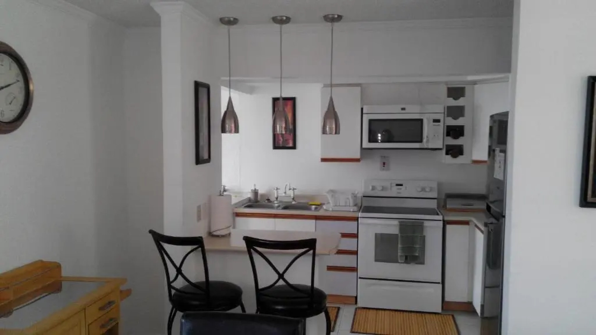 Signature's 21 At the Country Club