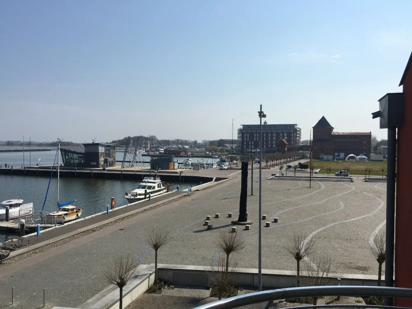 Sur la Mer - Pension & Restaurant