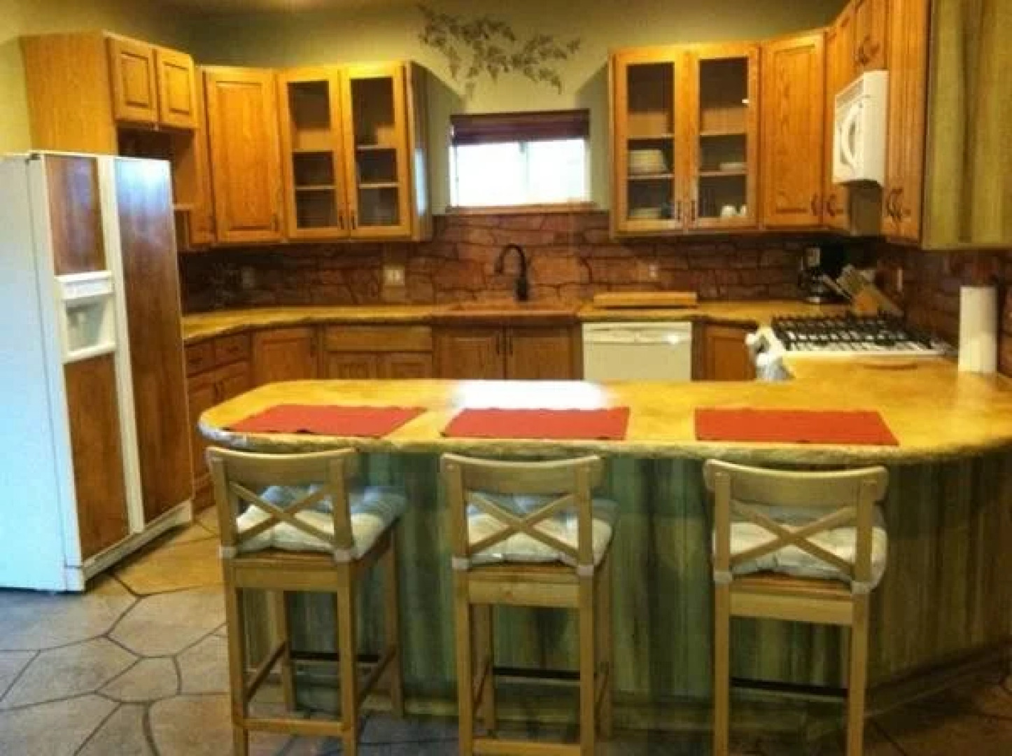 Midway Nightly Cottages