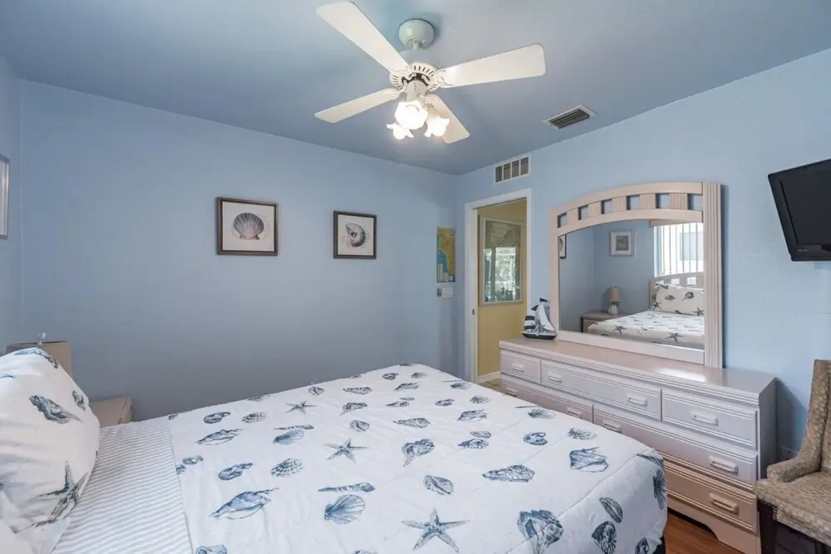 Gorgeous Villa In Cape Coral, Florida's Gulf Coast 3 Bedroom Villa by Redawning