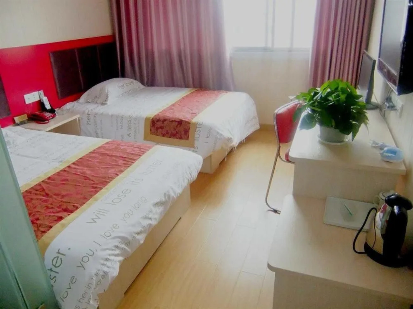 Quandu 128 Business Hostel