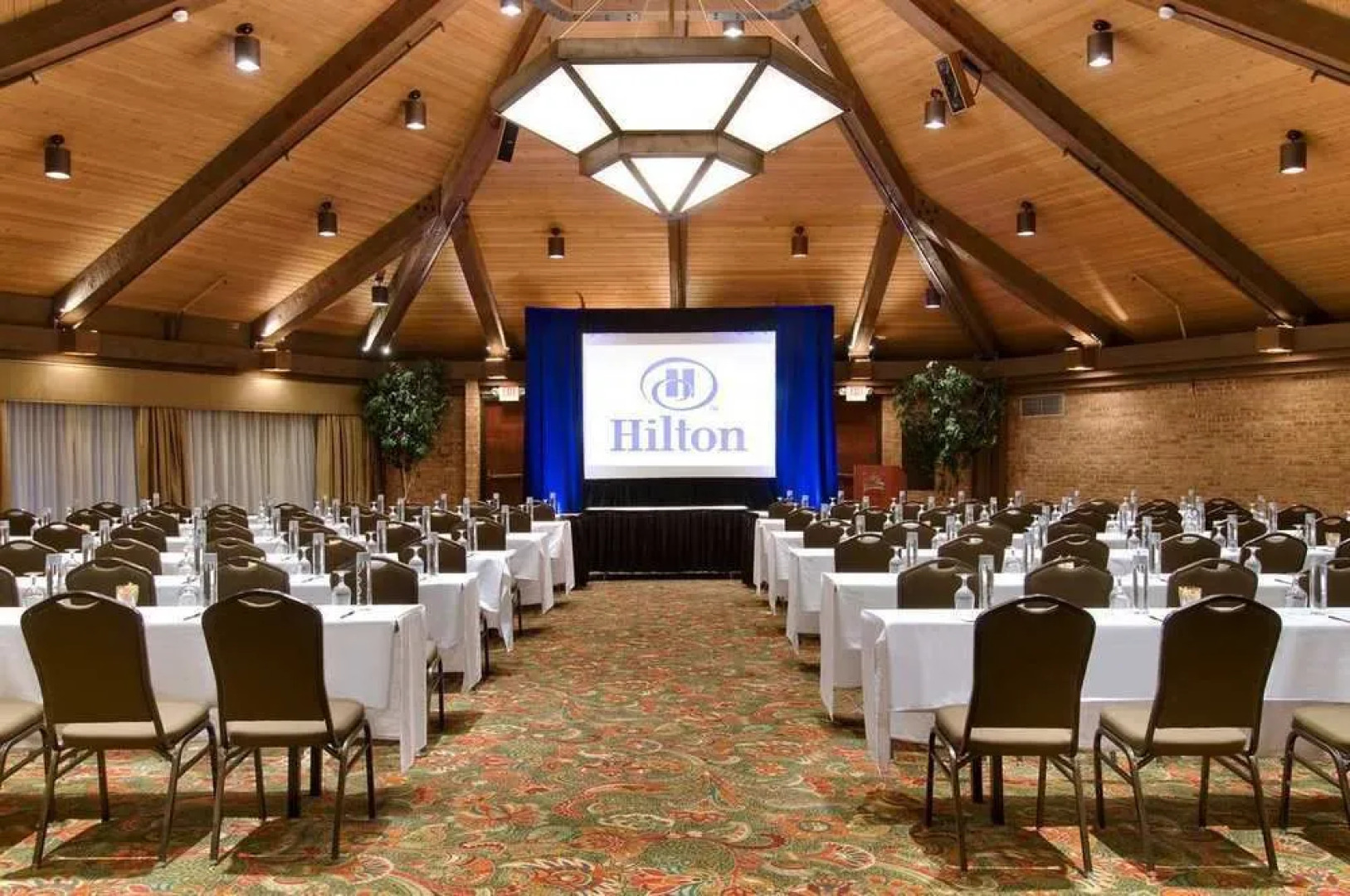 Hilton Chicago Indian Lakes Resort