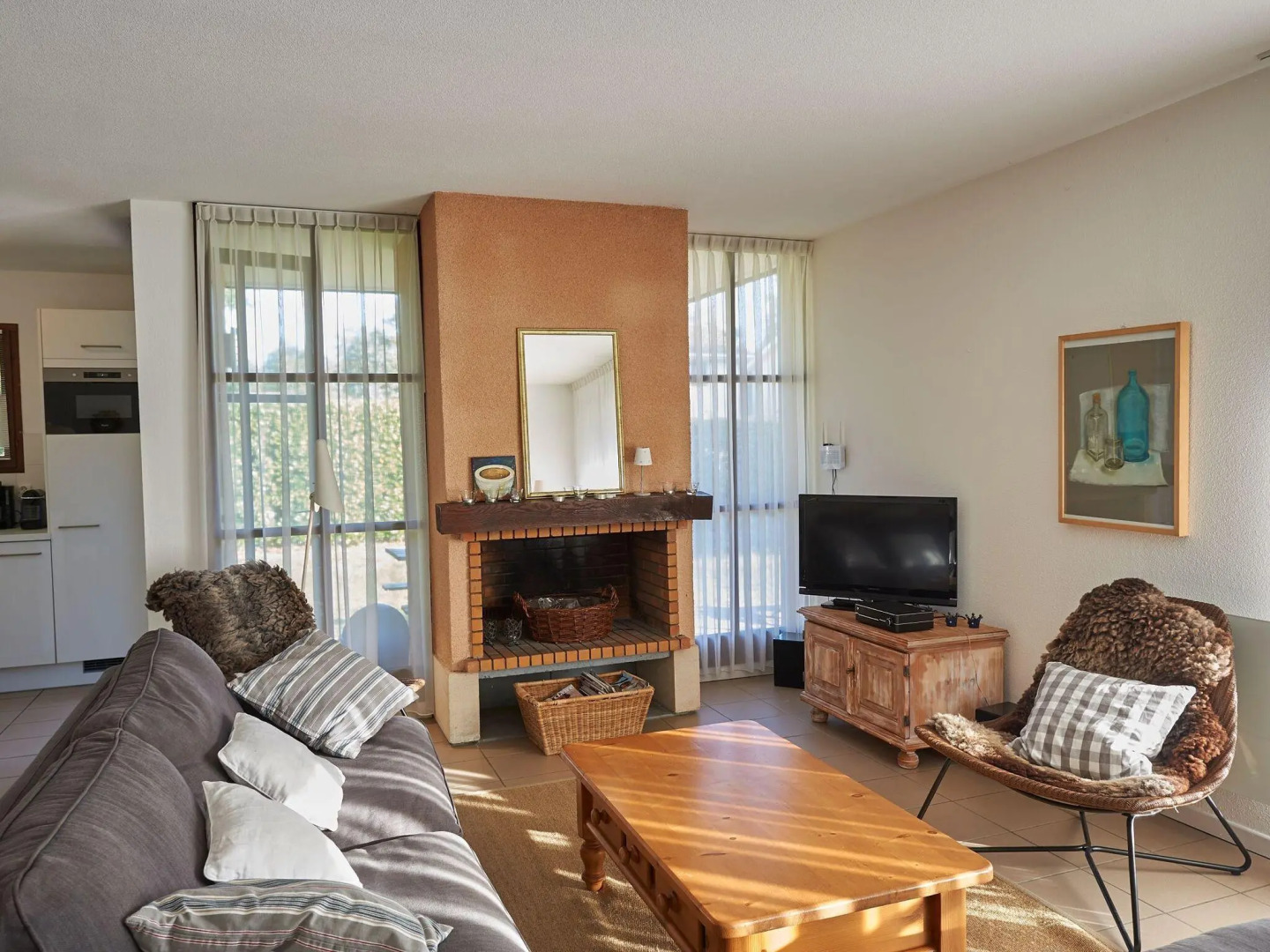 Spacious detached villa with covered terrace in nature reserve with a castle