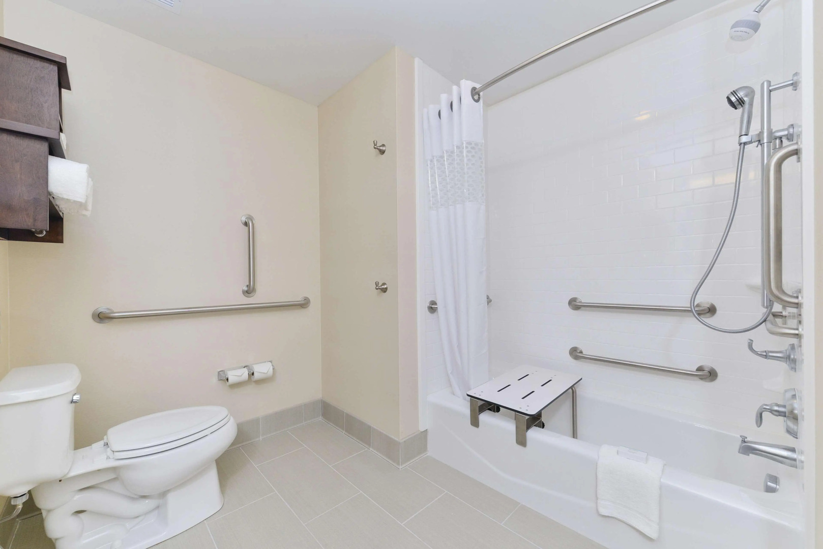 Hampton Inn & Suites Des Moines Downtown