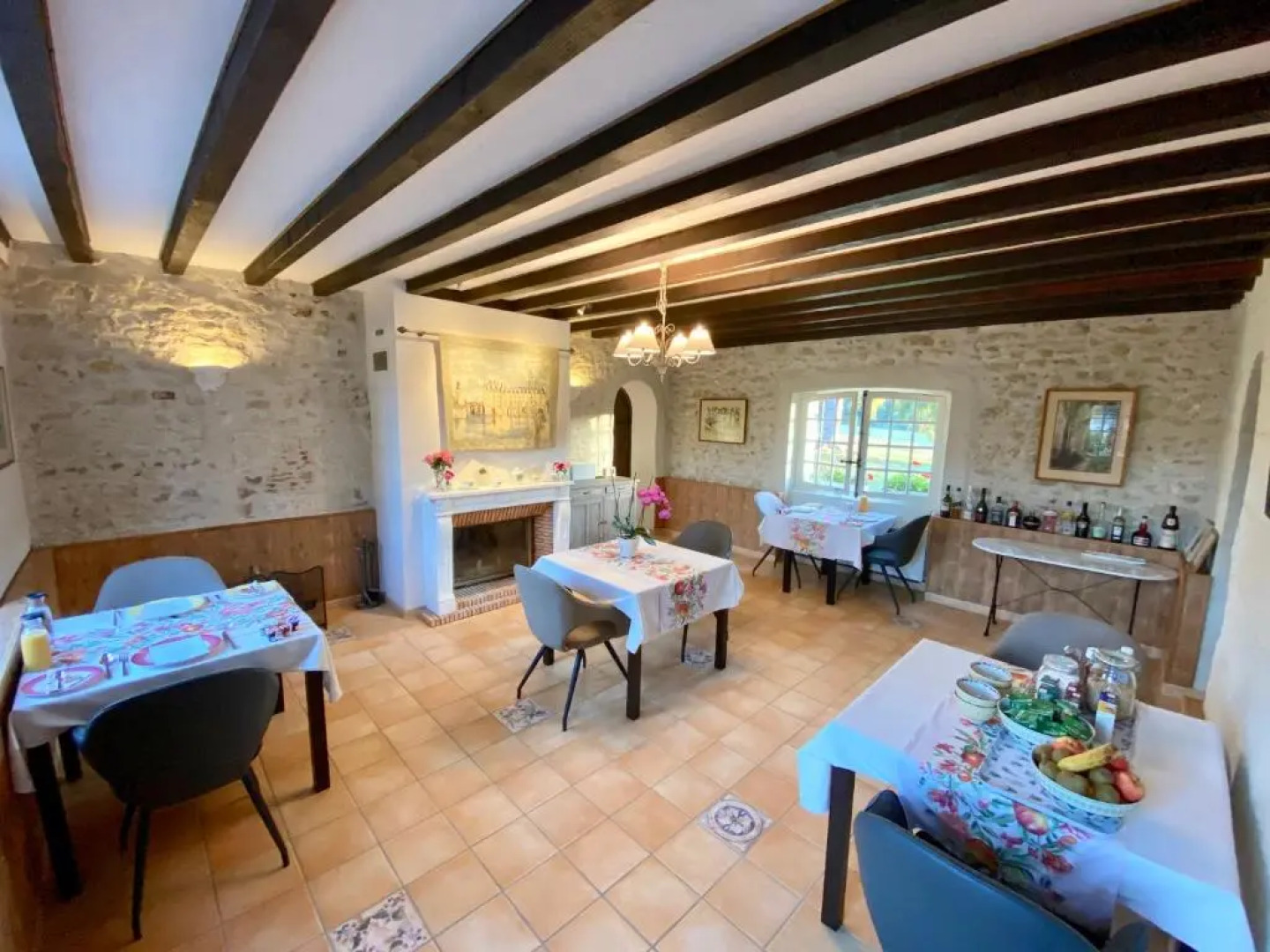 Sans Souci Bed and Breakfast with Restaurant