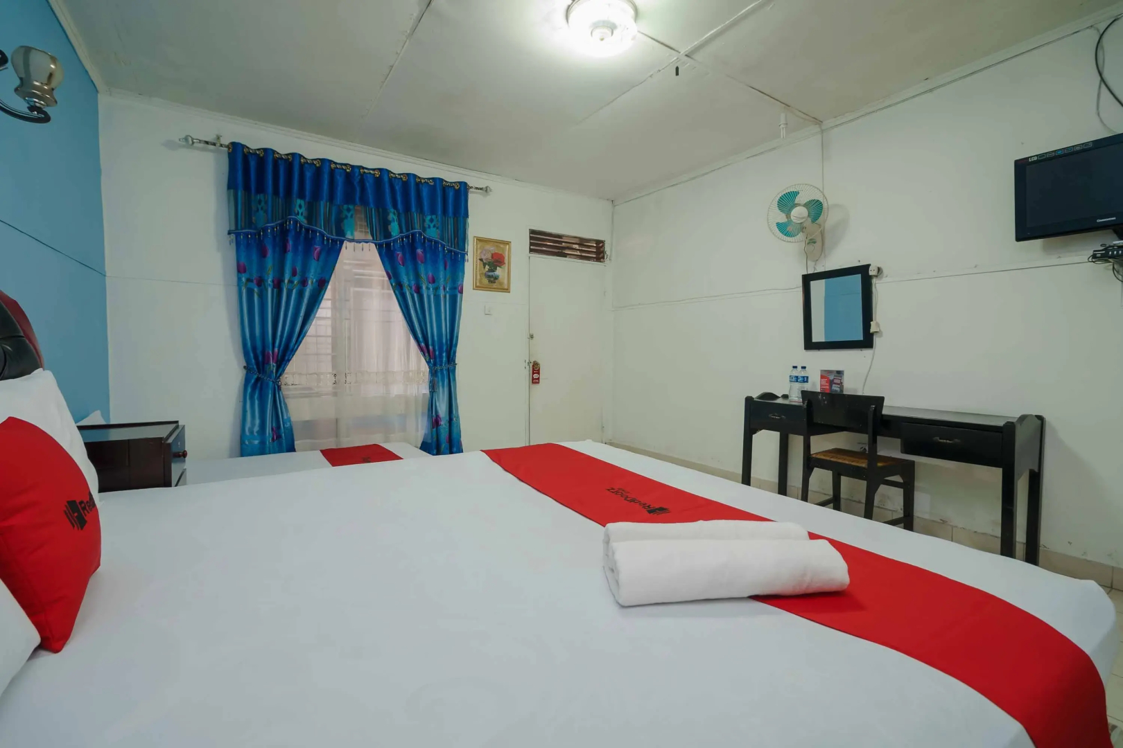 RedDoorz Syariah near Jalan Asahan Pematang Siantar