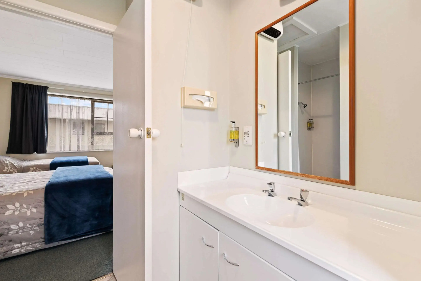 Econo Lodge Canterbury Court